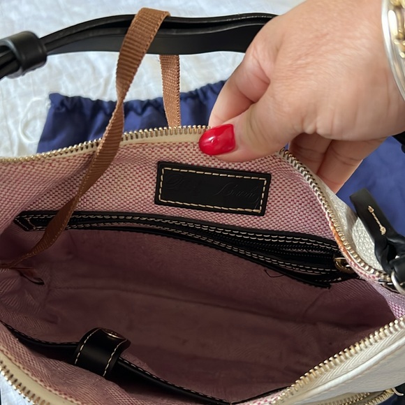 Dooney and Burke purse - Picture 4 of 4
